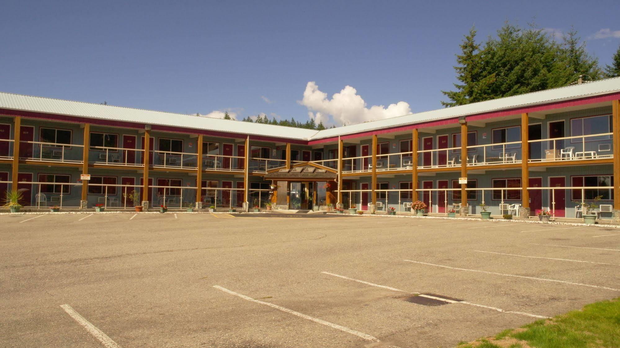 פאוול ריבר Island View Lodge מראה חיצוני תמונה